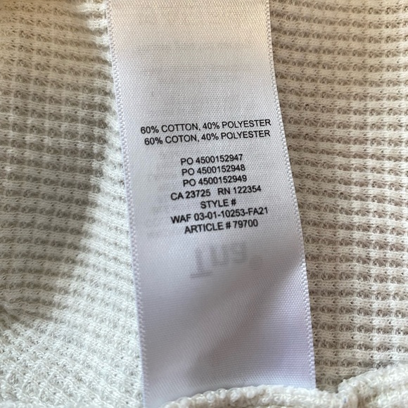 ARITZIA (TNA) Waffle Notch T-Shirt (Size Small) - Picture 5 of 5
